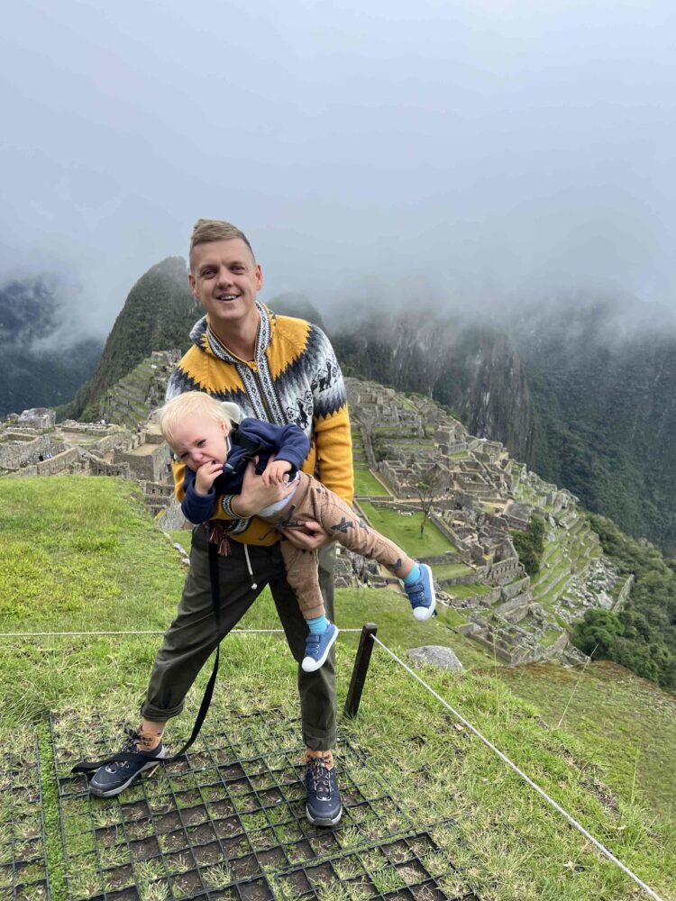 „Keliaujančios mamos“ dalinasi: dvi poros su mažais vaikais apkeliavo Peru