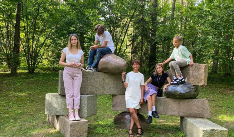 Istorija, kaip noras būti tobula 4 vaikų mama Nomedai atėmė gyvenimo džiaugsmą, jėgas ir verslą. O paskui viskas grįžo su kaupu