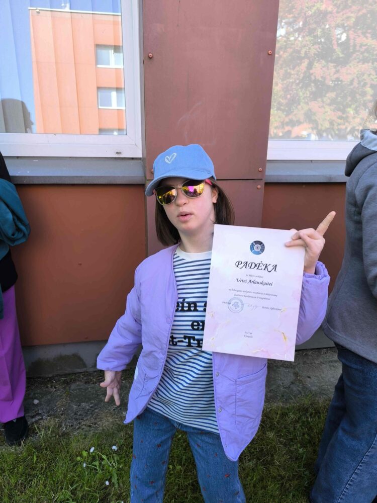 Šoką gimus Dauno sindromą turinčiai dukrai nustelbė dar didesnis šokas gimus antrajai. Skaudi ir viltinga Alos istorija